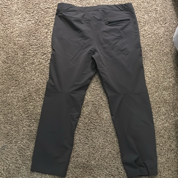 REI Men’s Water Resistant Hiking Pant, Gray - Picture 2 of 3